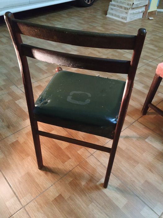Cadeiras de Madeira para restauro