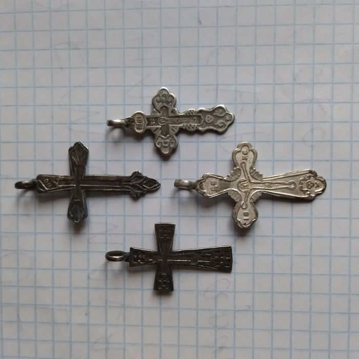 Подборка крестиков 84пробы