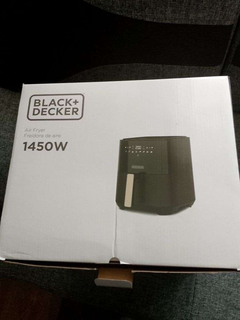 Air Fryer Black + Decker 1450W