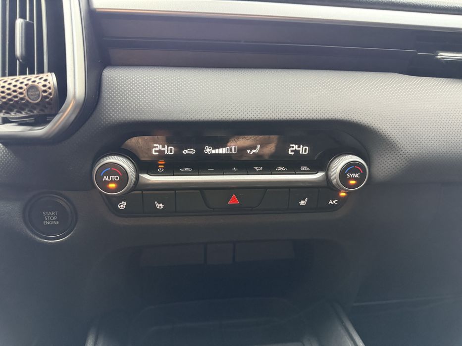 продам Mazda CX-50