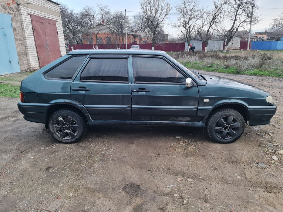 Продаю авто ваз 2114