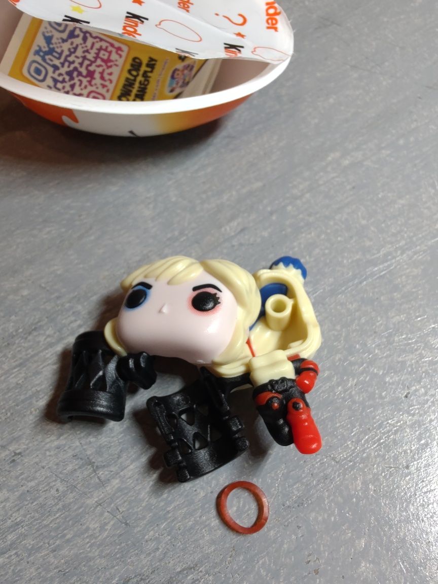 DC Super Heroes Kinder Joy Funko Pop Harley Queen na ołówek