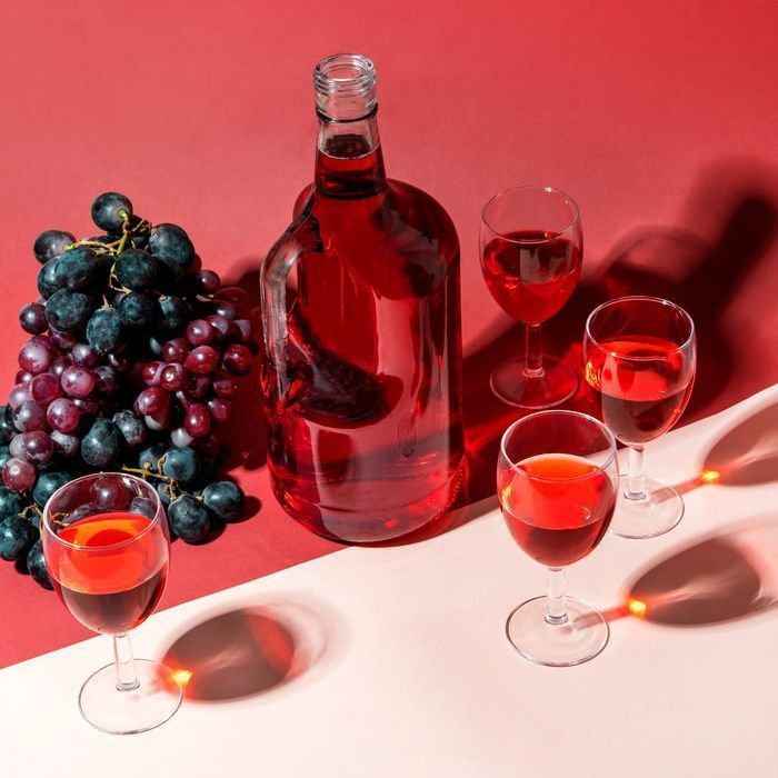 6x Butelka szklana Goliat 1,75 L na nalewki, wino, bimber z zakrętką