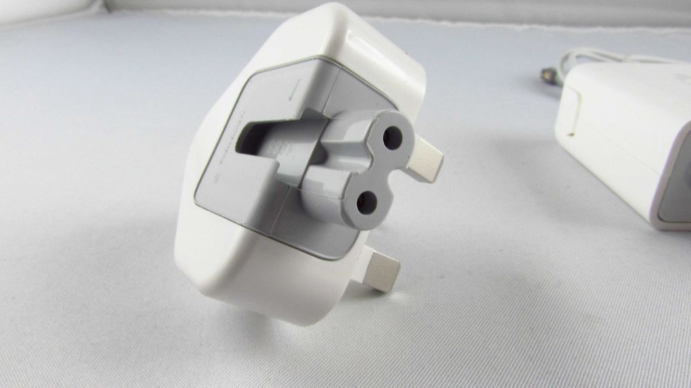 Ładowarka do Apple A1222 A1290 A1343 Adapter MacBook Zasilacz
