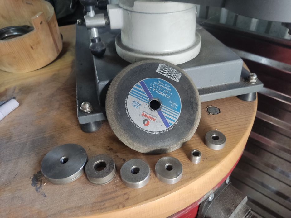 Станок для заточки дискових пил CORMAK