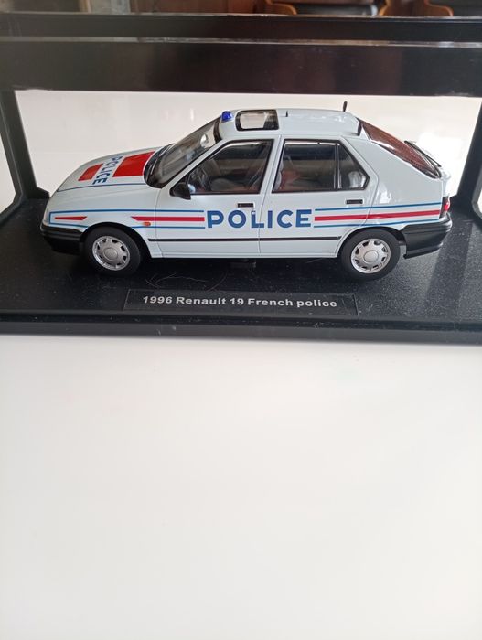 Продам колекцію з 7 авто.