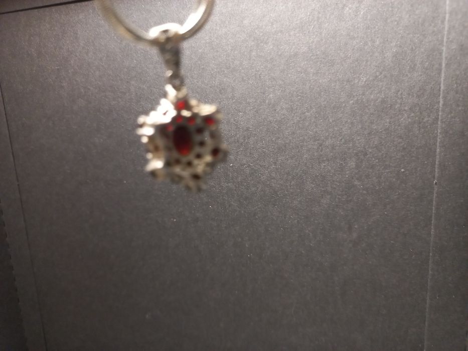 Підвіска срібло з гранатом