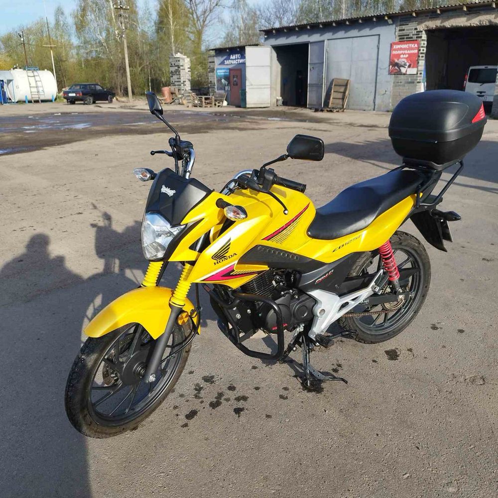Honda GLR-125 інжектор мотоцикл