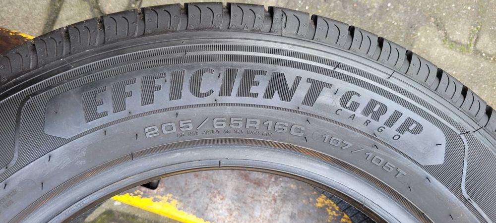 2 x OPONY 205/65 R16C 107/105T Goodyear EfficientGrip Cargo