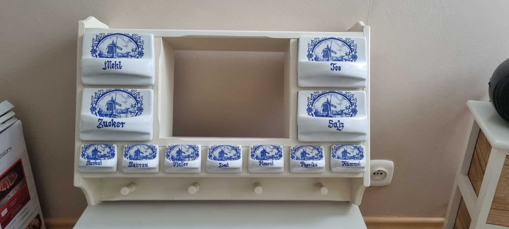 Półka na przyprawy  do kuchni