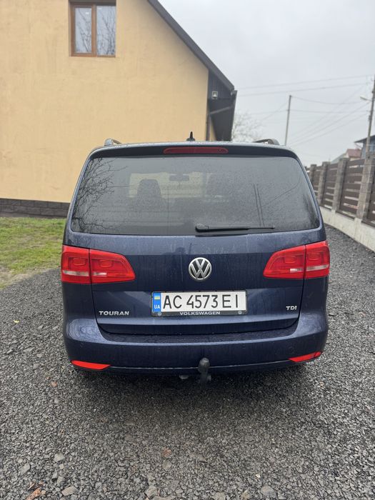 Пропоную хороший сімейний автомобіль!