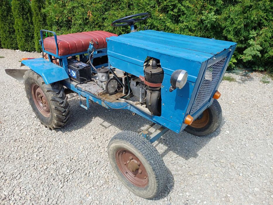 Traktor traktorek ciągnik sam diesel es