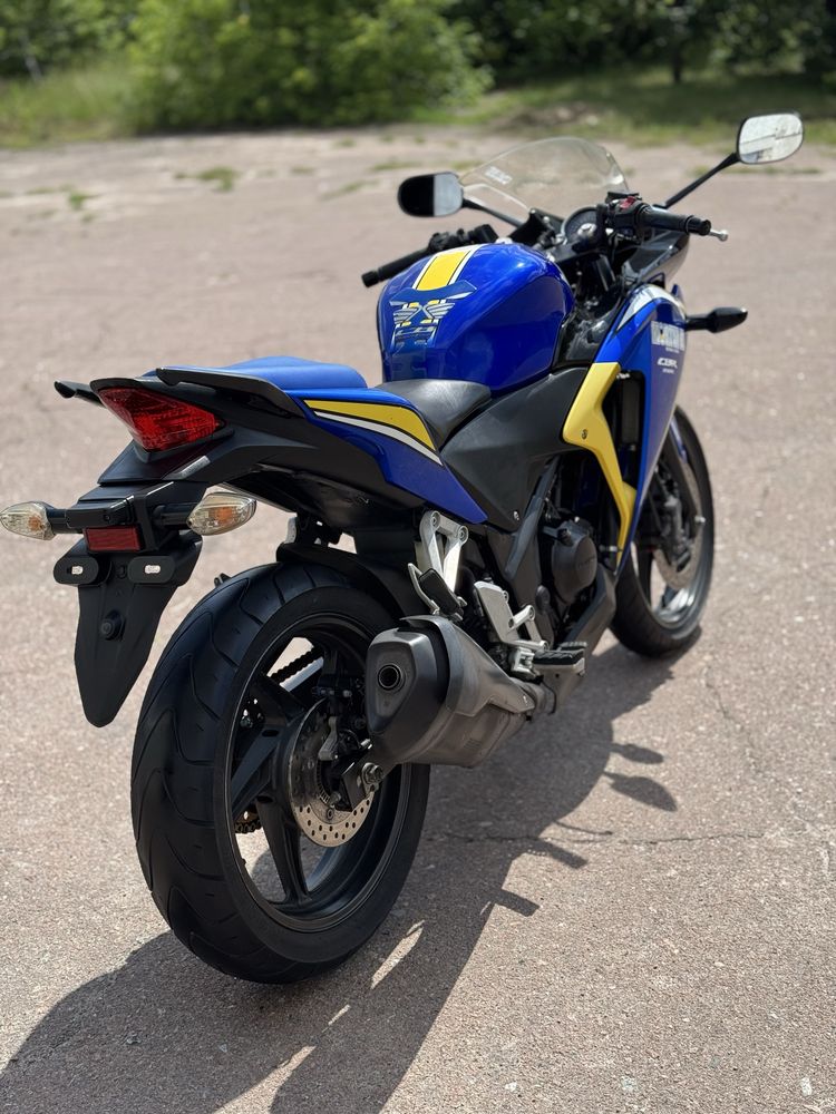 Хонда Honda CBR250R 2013 рік ABS з Японіі