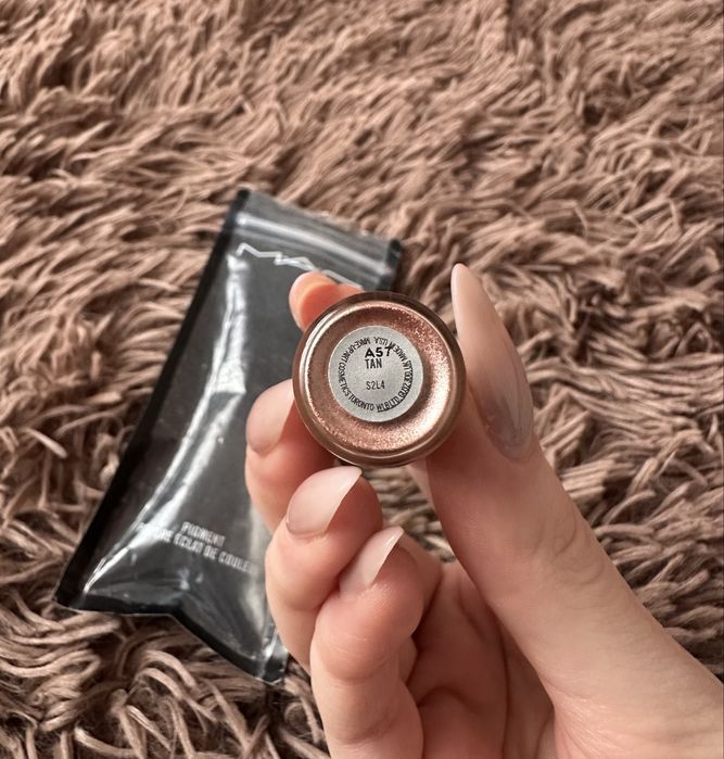 Розсипний пігмент Mac