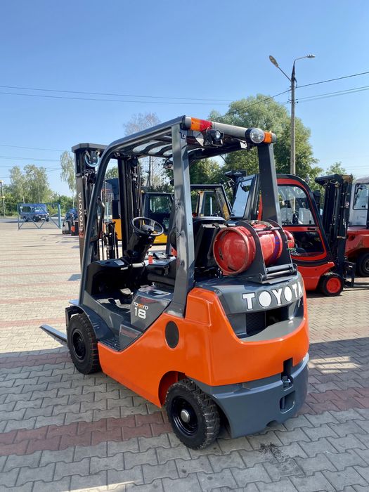 Навантажувач газовий Toyota 02-8FGF18 2016р., 1.8т, 4.7м.