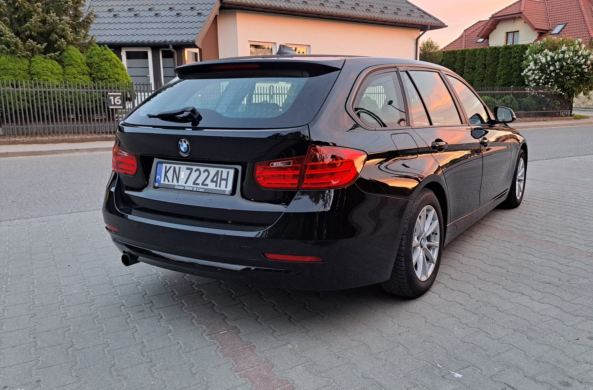 Bmw F31 318d 2015rok 2.0d 143km