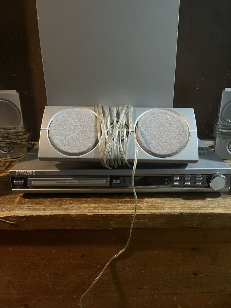 Kino Domowe Philips LX3600D