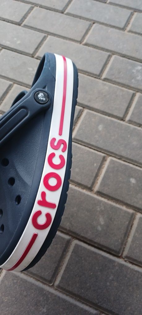Klapki chodaki crocs rozm 42/43 m9/w11
