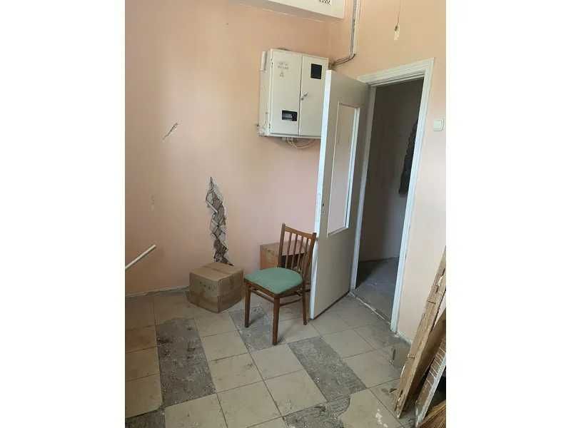 Нежитлове приміщення, 114,7 кв. м, вул. Героїв України, 13