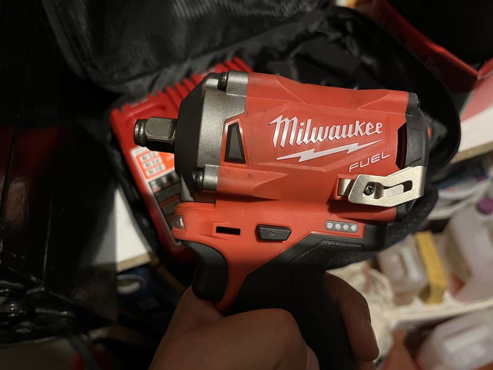 Chave impacto milwaukee m12 1/2