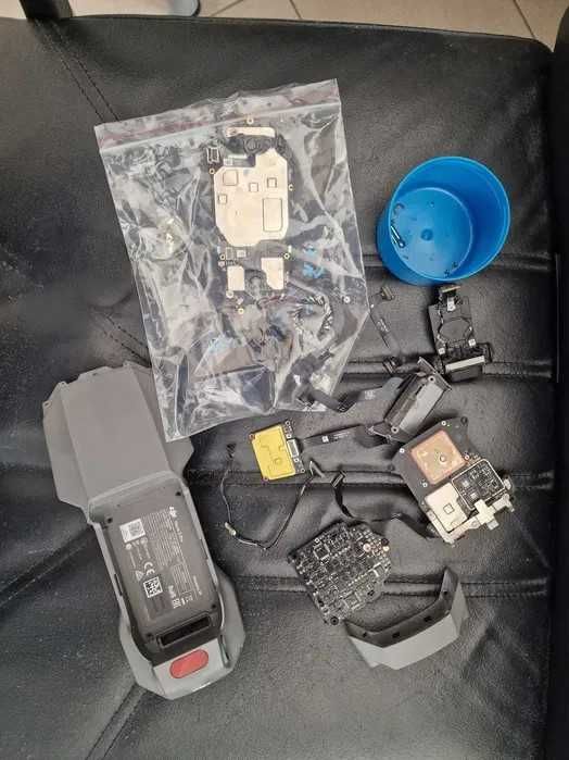 Części elektronika, płyta, tasiemki uszkodzone do dron dji mavic 2 pro
