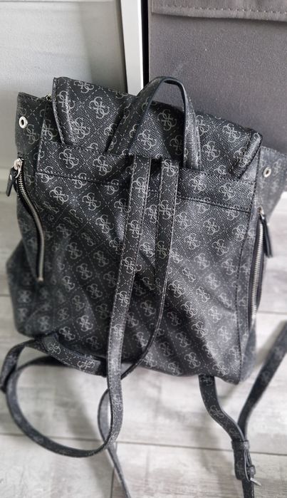 Plecak oryginalny GUESS