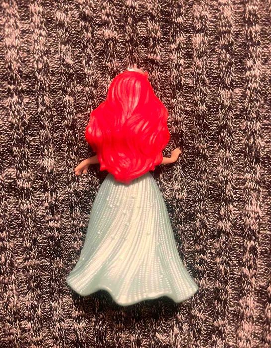 Игрушка мини фигурка кукла принцесса дисней русалочка ариэль mattel