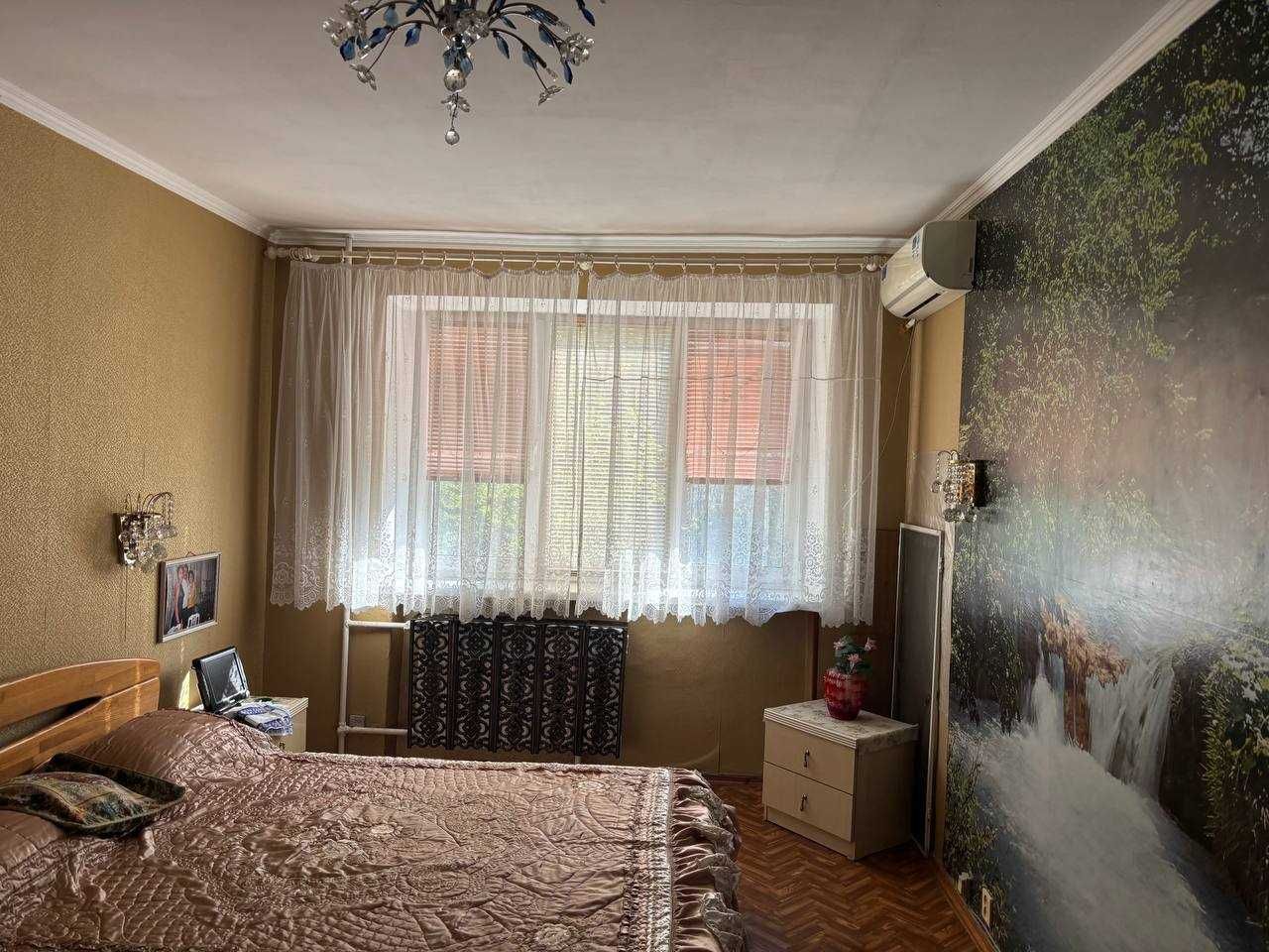 Продам 2 ком. квартиру на   Героев Пограничников 37800у.е