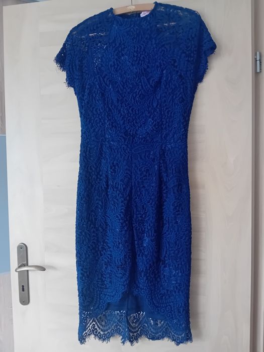 Sukienka koronkowa granat