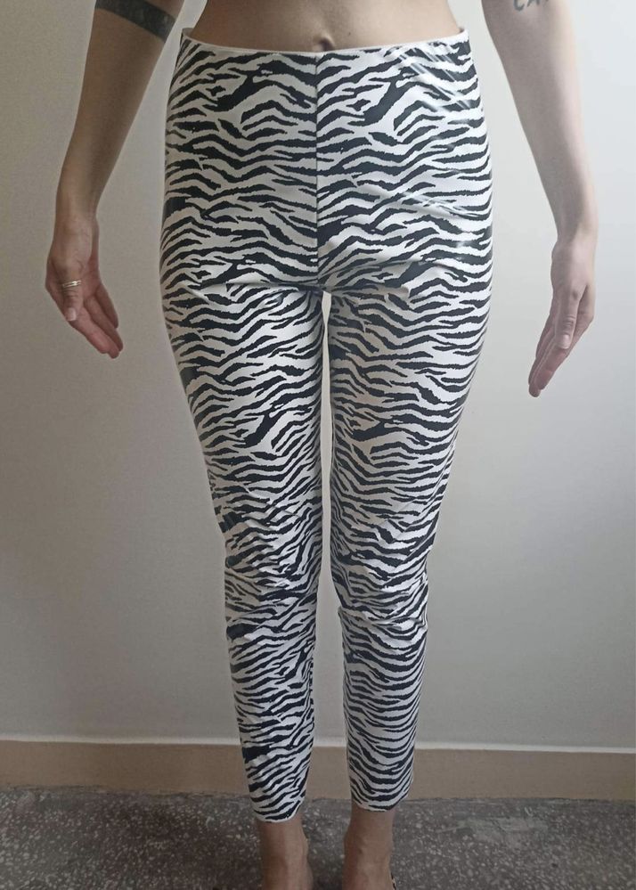 Legginsy Tezenis w zeberkę zebra latex