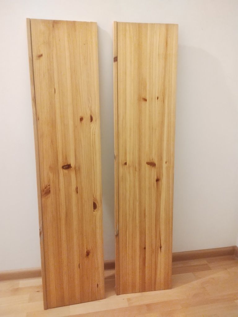 2 półki sosnowe , jednakowe