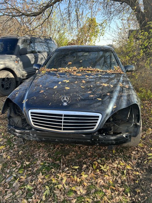 Розбираю Мерседес w220