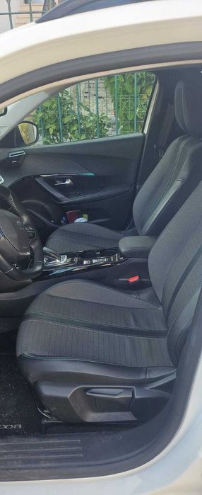 Peugeot rigorosamente novo