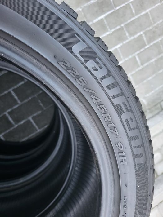 4x Opony Zimowe 225/45/17 Laufenn Bieżnik 6mm