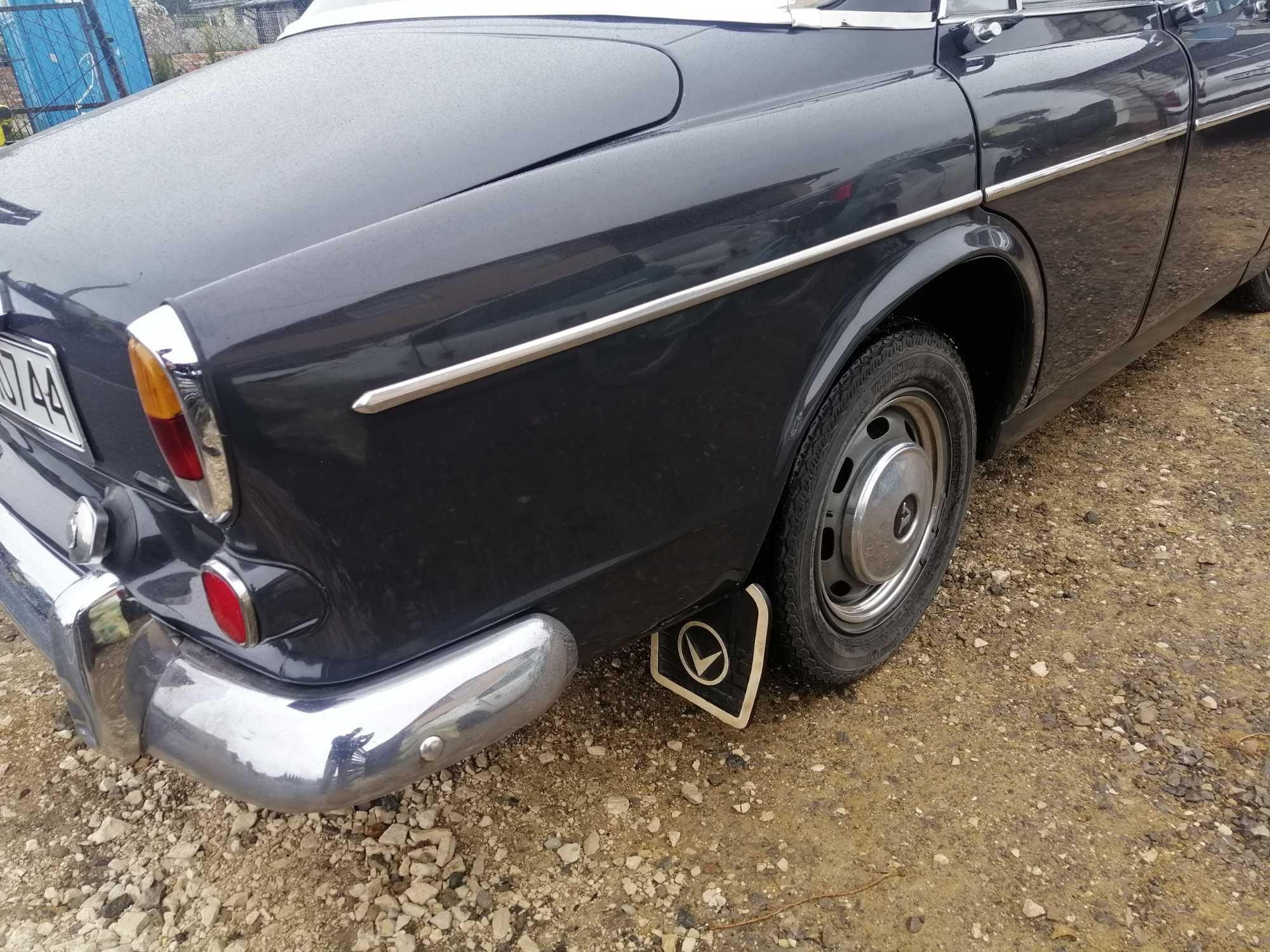 Volvo Amazon  p120