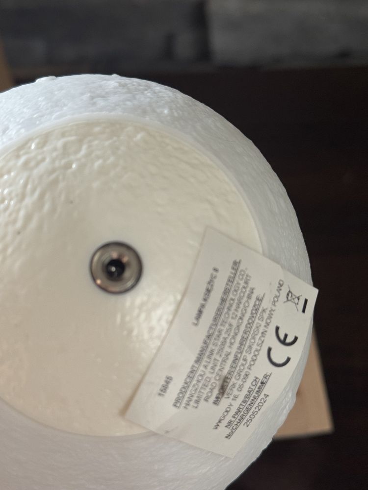 Lampka nocna księżyc Moon Light 48tknd