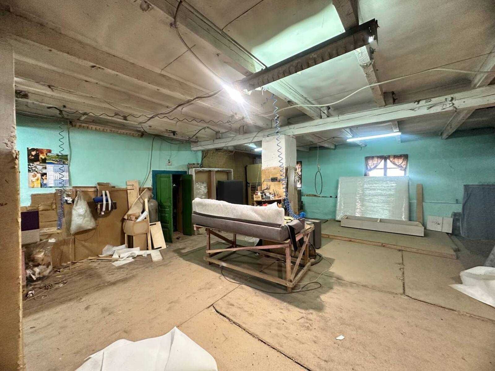 Продаж виробничо- складського приміщення 330м2.