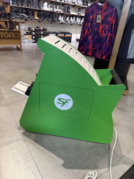 Wygrzewarka do wkładek Superfeet SO-4 – stan jak Nowa