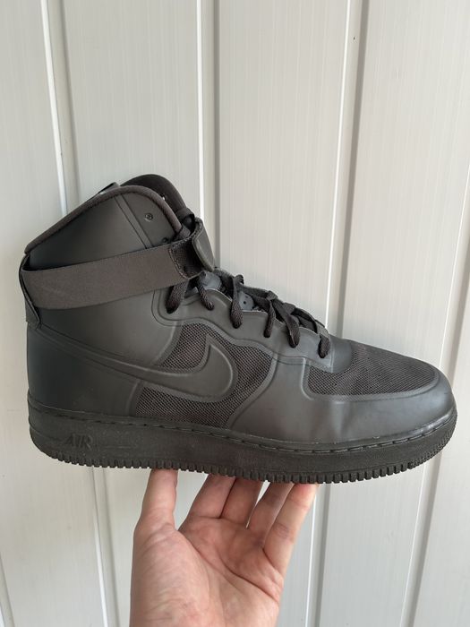 Ботинки Nike.