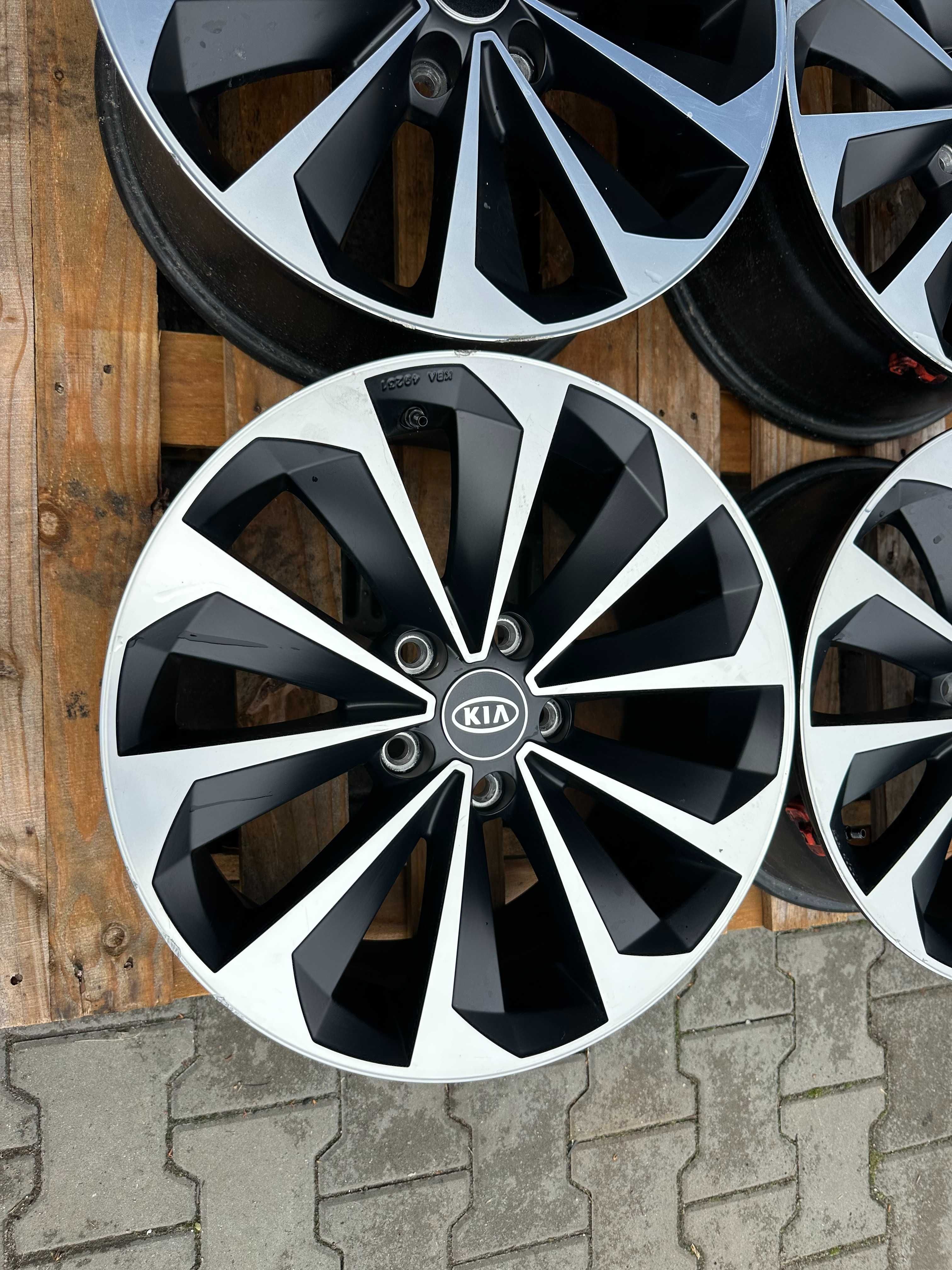 5x114,3 7,5j x 17" et47 Kia Hyundai Super stan z czujnikami