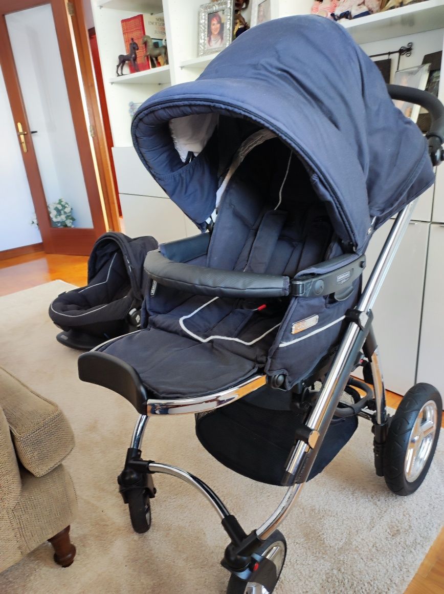 Conjunto Carrinho + Babycook Bébécar