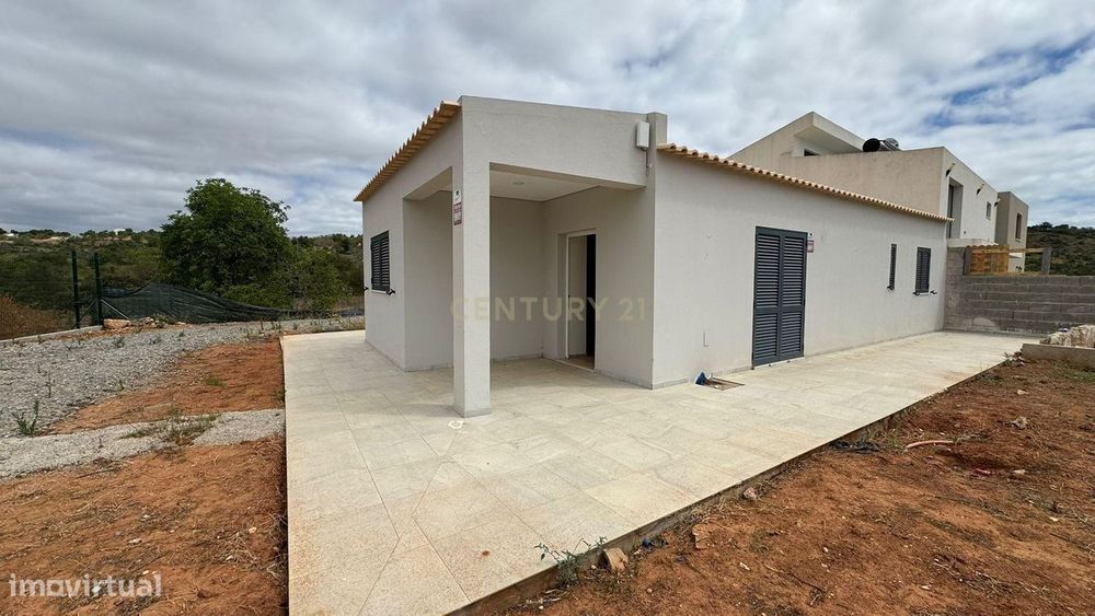 Casa T2 em Boliqueime, Loulé - Jardim e Terraço Privados