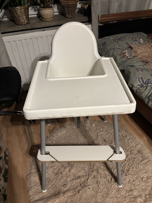 Krzeselko do karmienia