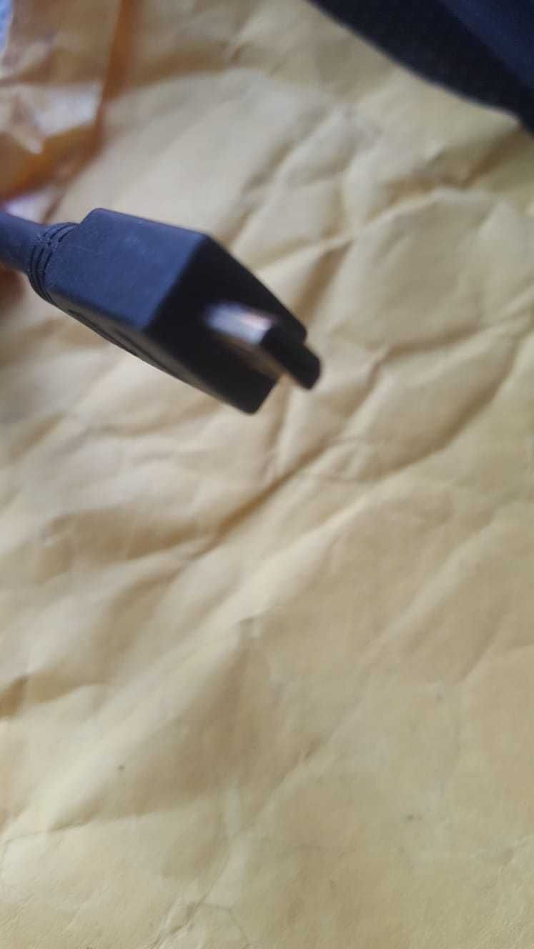 Cabo micro HDMI para câmeras ou telemóveis