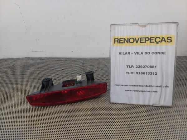 Luz stop adicional / 3º stop KIA Rio II (JB)