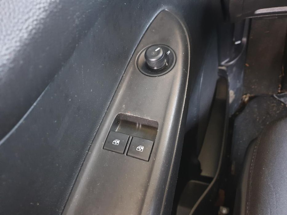 Comando / botão / interruptor vidros frente esquerdo OPEL Karl