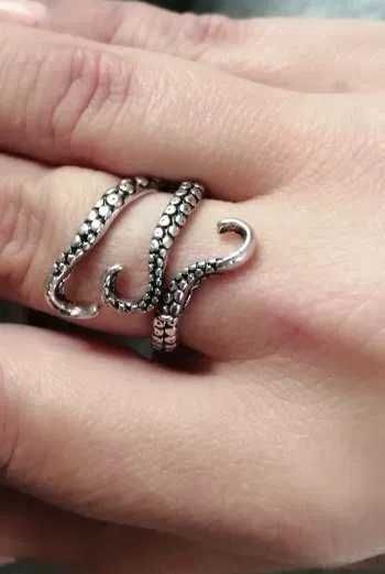 pierścionek kształt  ośmiorniczka  ośmiornica