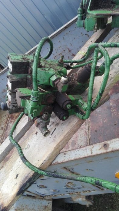 Rozdzielacz hydrauliczny john deere 1188 , 1177
