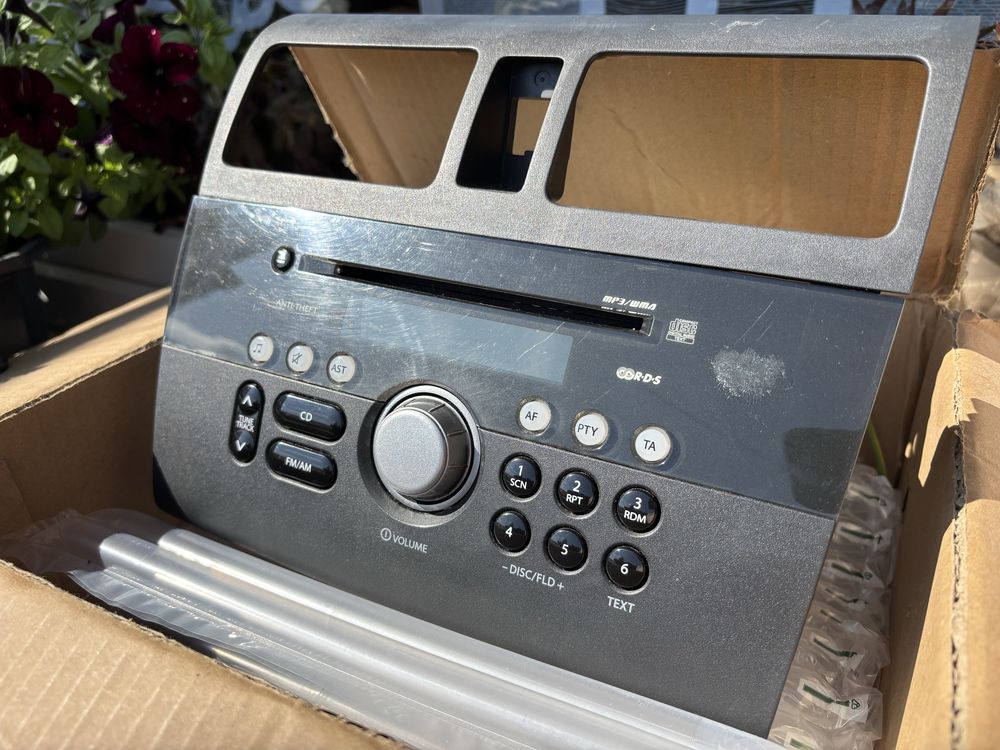 Radio Suzuki Swift 2007