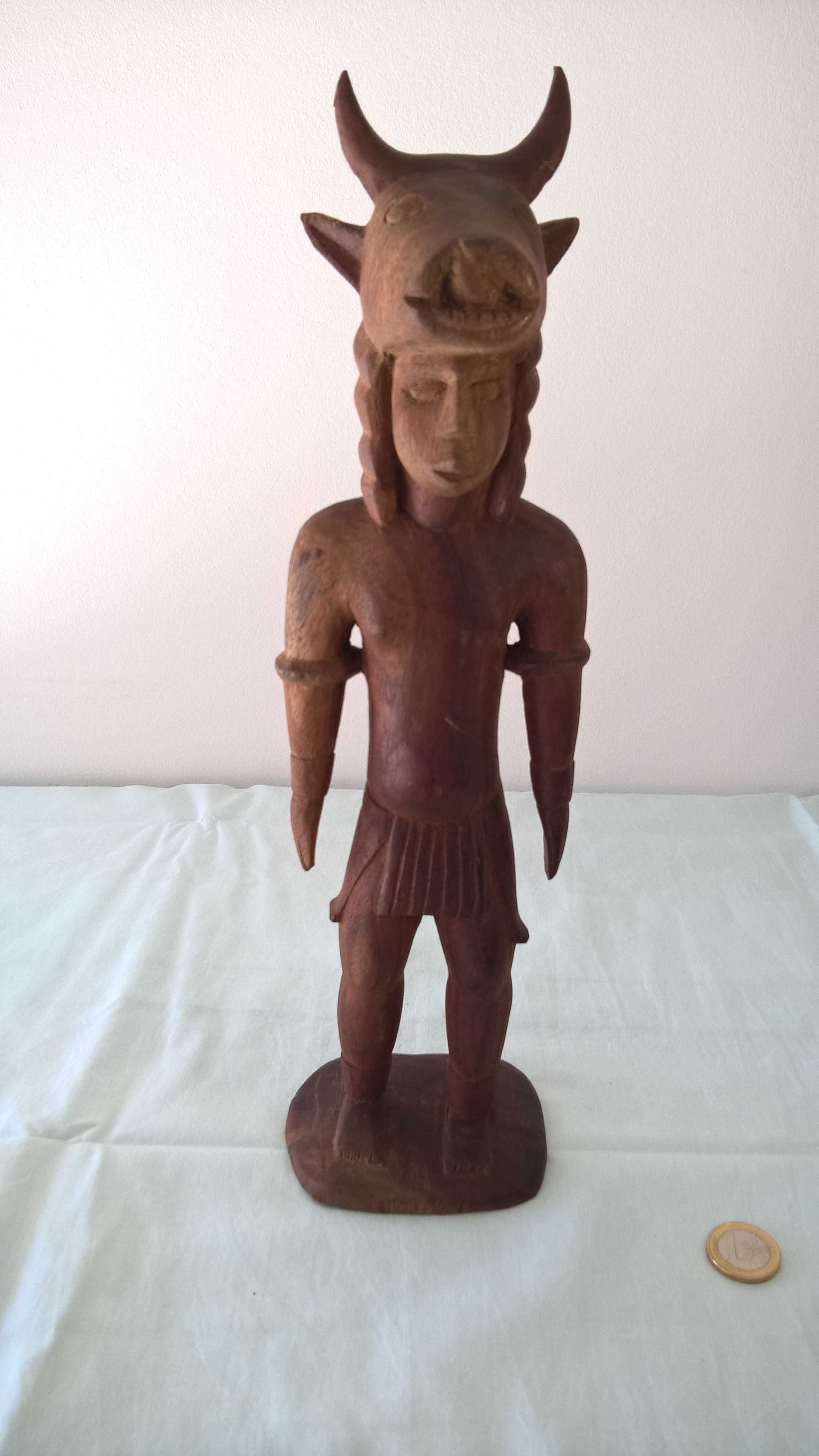 Espírito em madeira (Guiné-Bissau), anos 80
